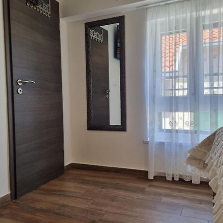 Studio Apartment Rosalie 斯普利特 外观 照片