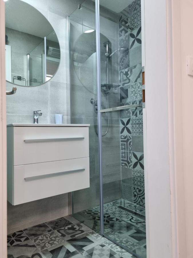 Studio Apartment Rosalie 斯普利特 外观 照片