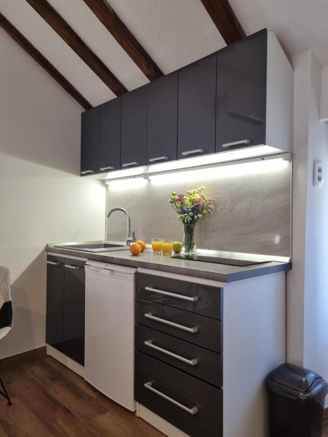 Studio Apartment Rosalie 斯普利特 外观 照片