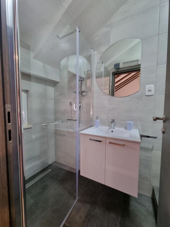 Studio Apartment Rosalie 斯普利特 外观 照片
