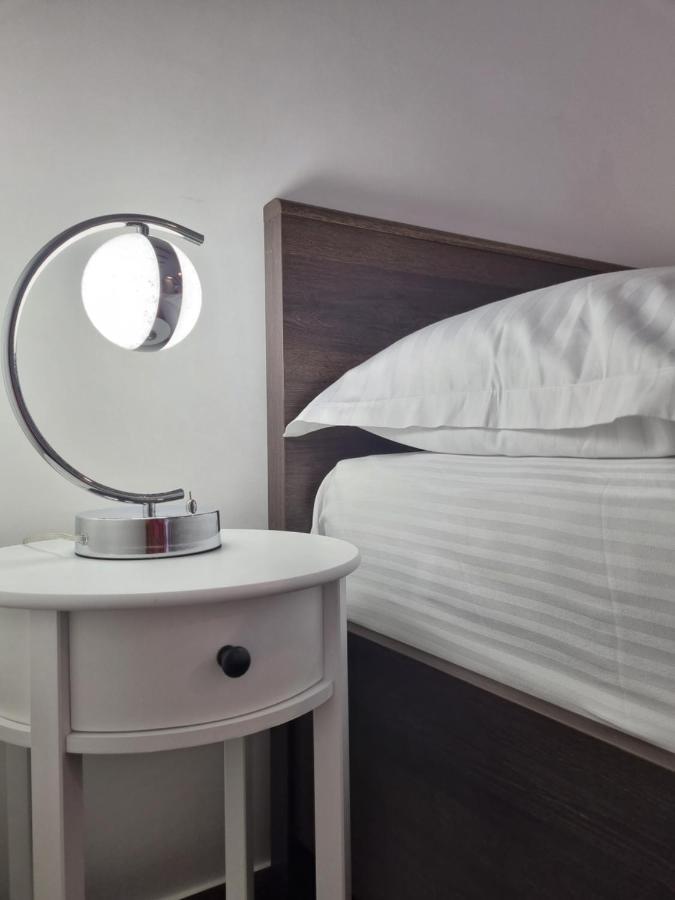 Studio Apartment Rosalie 斯普利特 外观 照片
